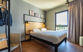 Ibis Marseille Marignane Technopole